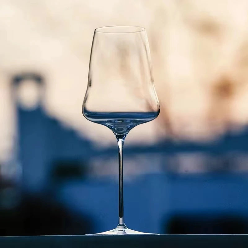 Verre à champagne cristal fin fait main léger - vue 4 sur 7