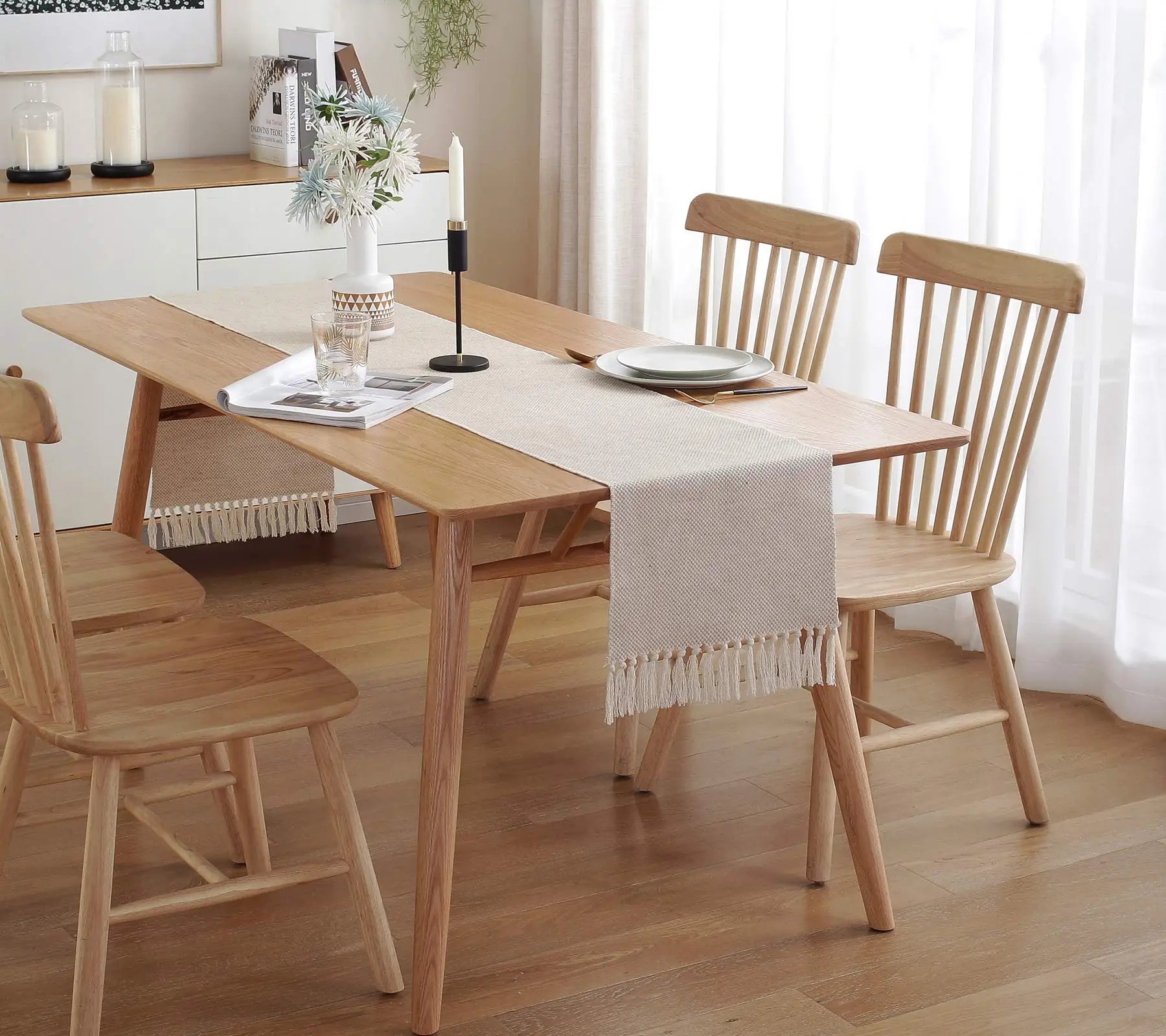 Chemin de table en lin brodé rustique beige - vue 5 sur 7