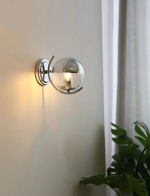 Boule d'espace argent Simple élégant haricots magiques petites appliques appliques murales boule de verre semi-plaqué chromé appliques murales couloir de chambre à coucher