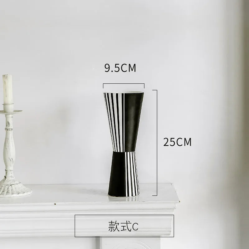 vase créatif nordique style abstrait pour arrangement floral - vue 9 sur 12