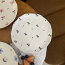 Assiette gateau ceramique style coreen motif floral irregulier