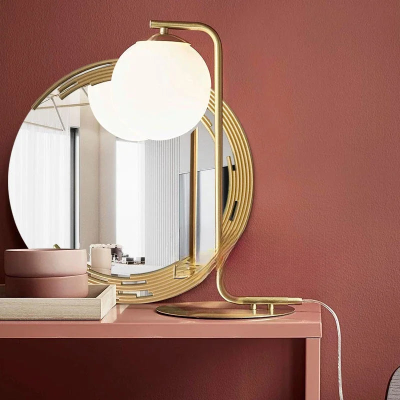 miroir sur pied design pour décoration intérieure moderne