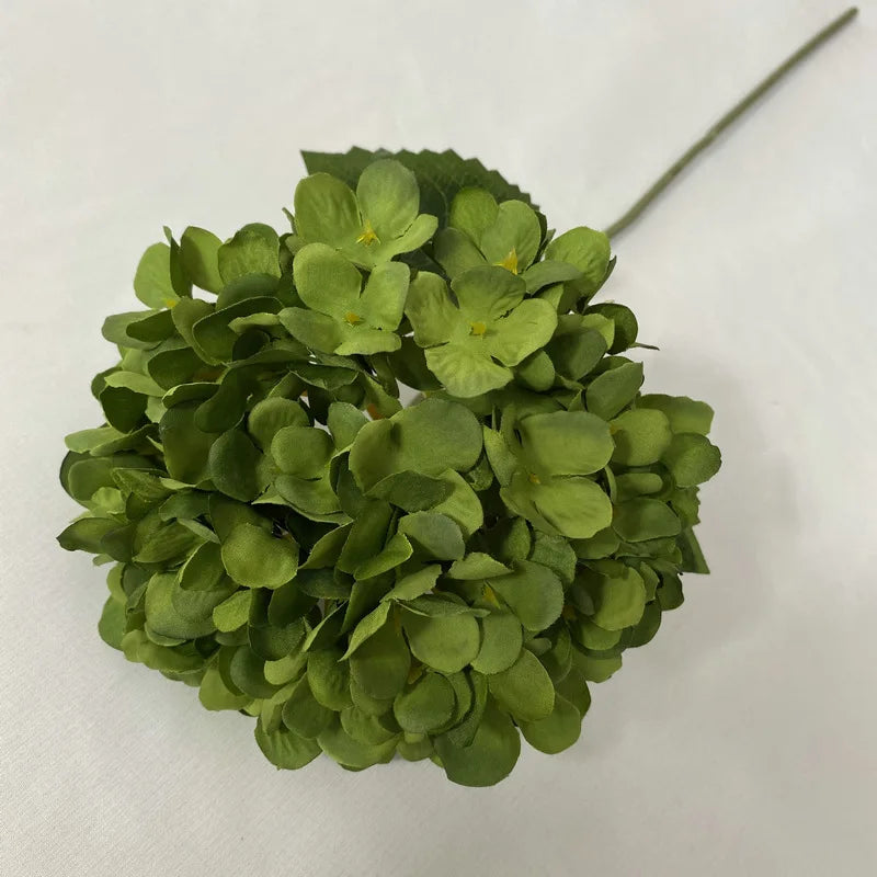bouquet d'hortensias artificiels en soie pour décoration et événements - vue 19 sur 19