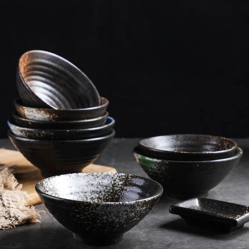 Bol céramique forme corne style japonais pour riz - vue 4 sur 7