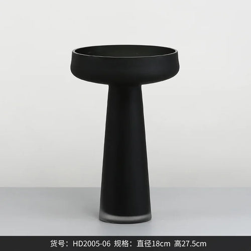 vase en verre moderne design créatif pour décoration intérieure