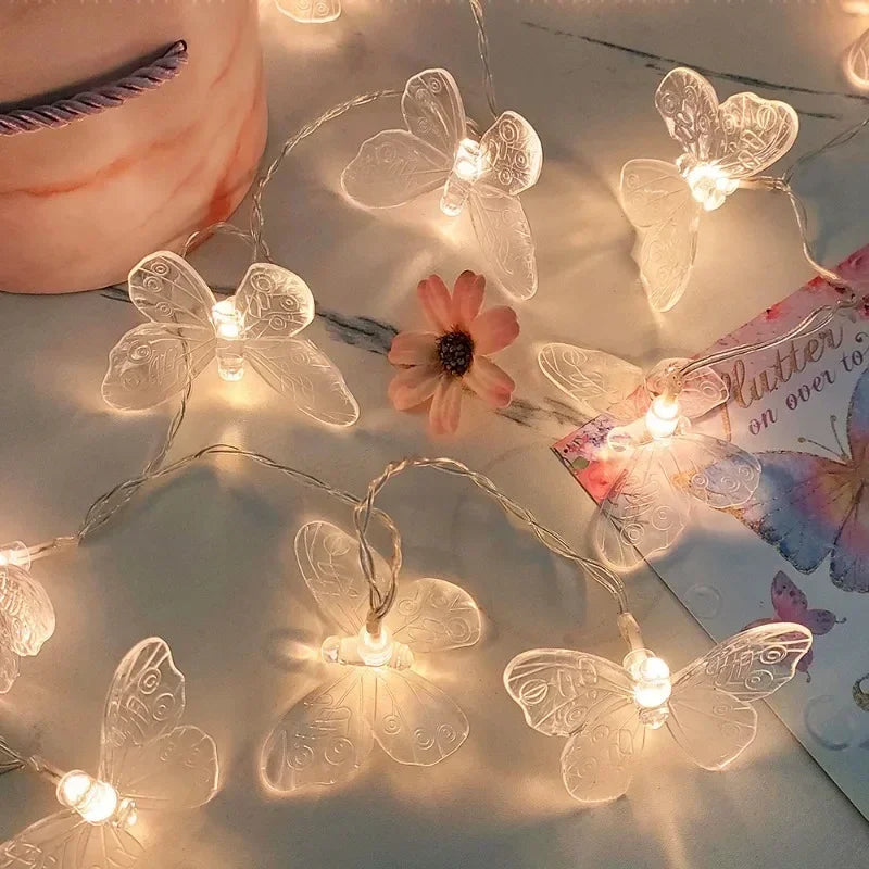 guirlande lumineuse led papillon pour fêtes et décorations intérieures - vue 6 sur 9