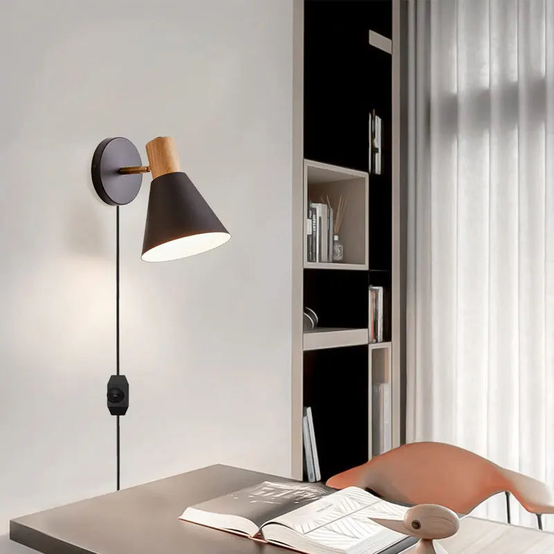 applique murale led industrielle réglable avec prise et interrupteur - vue 2 sur 9
