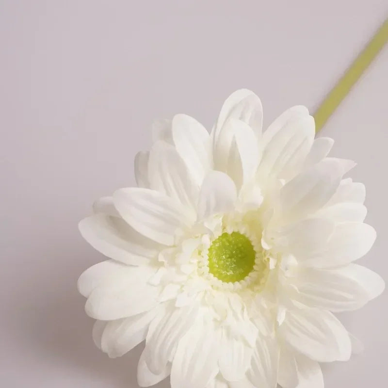 fleurs artificielles réalistes pour mariage et décoration festive