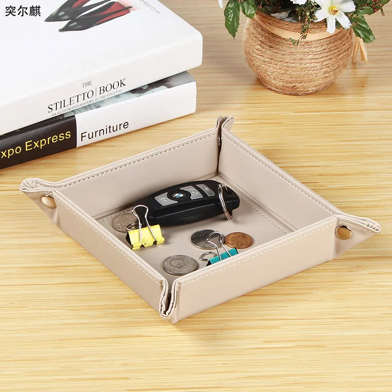 plateau moderne vide-poche pour clés et petits objets - vue 8 sur 8