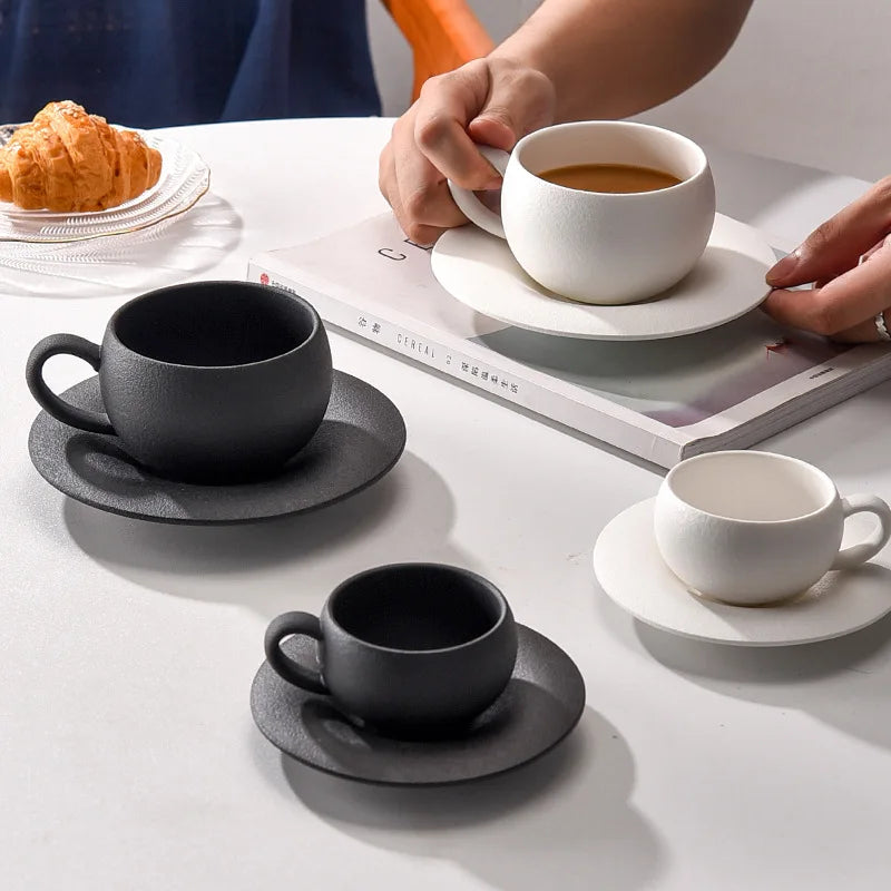 Mug ceramique style pierre volcanique avec soucoupe