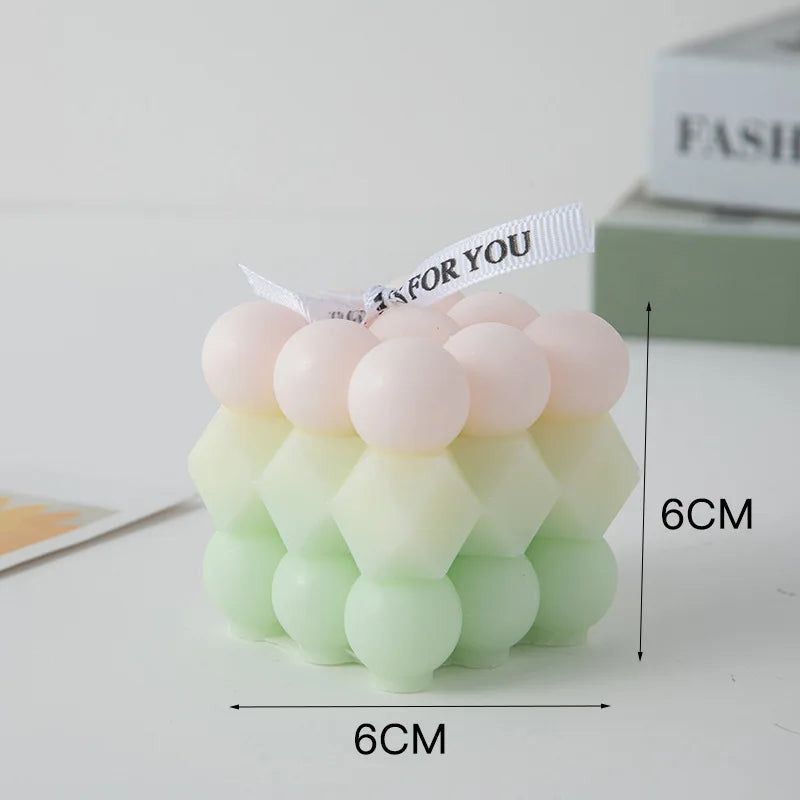 bougie parfumée big cube pour décoration moderne et aromathérapie - vue 34 sur 39