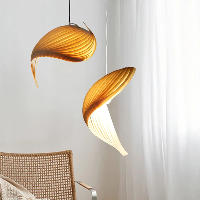Suspension japonaise longue ligne en bois