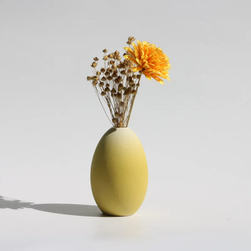 vase moderne en céramique pour décoration originale de votre intérieur - vue 4 sur 17