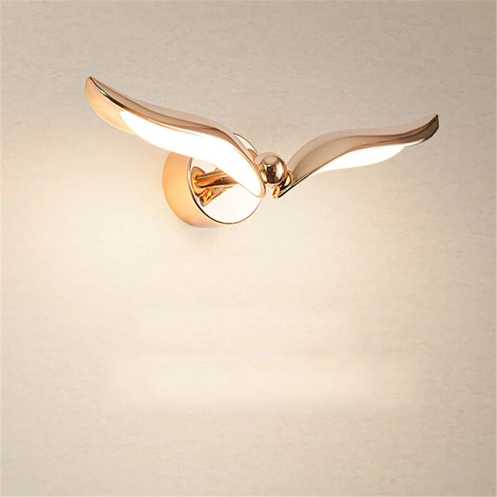 Applique murale Led de luxe en forme de mouette dorée - vue 5 sur 8