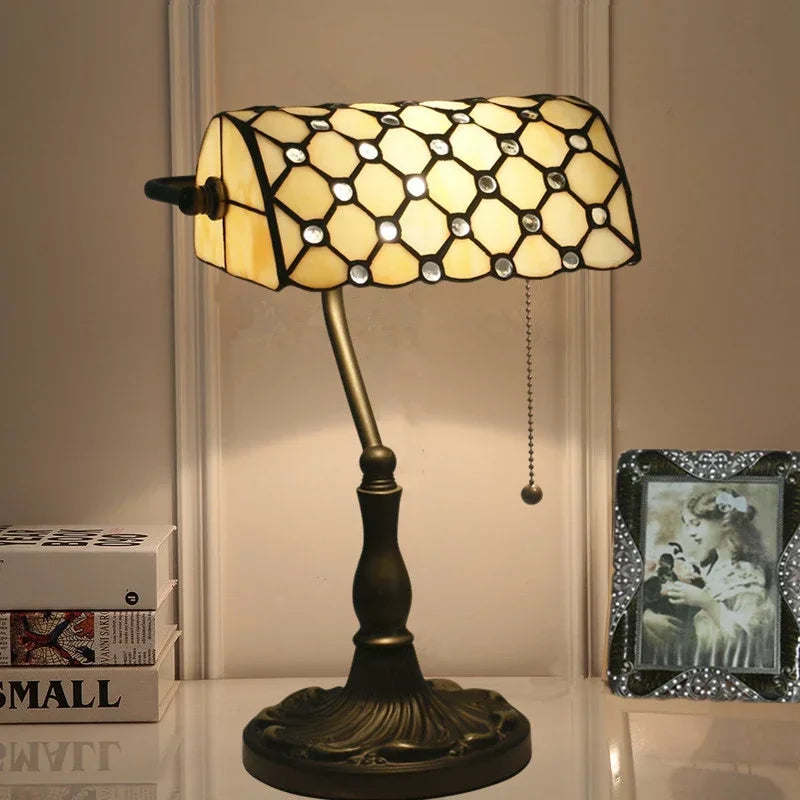Lampe de chevet beige