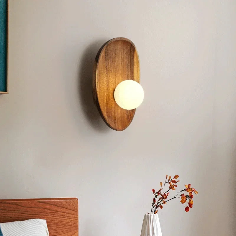 Applique murale LED minimaliste japonaise en bois massif - vue 3 sur 8