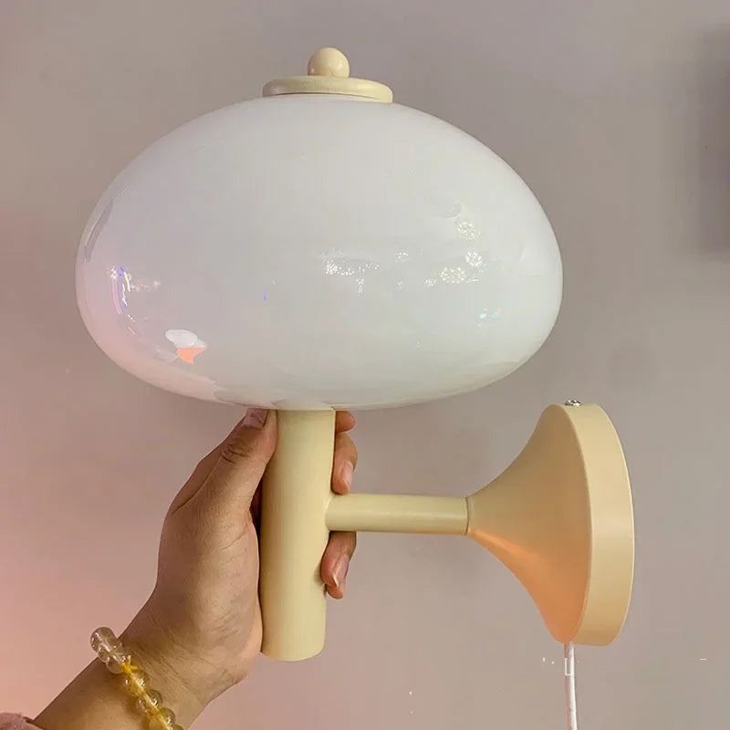 Avec interrupteur Bauhaus applique moderne blanc verre champignon applique murale LED lumière pour chambre salon Loft chambre décor - vue 6 sur 6