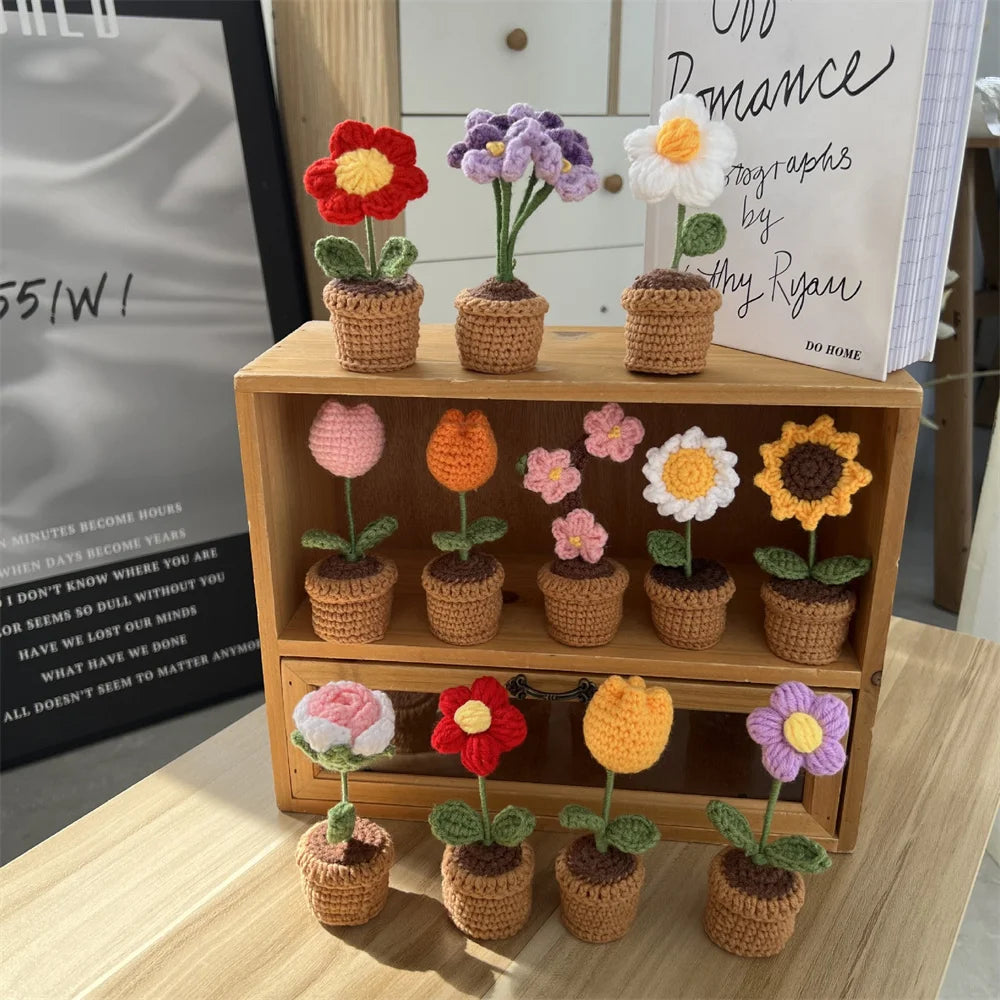 plante en pot tricotée à la main pour cadeau décoratif de saint valentin - vue 4 sur 19