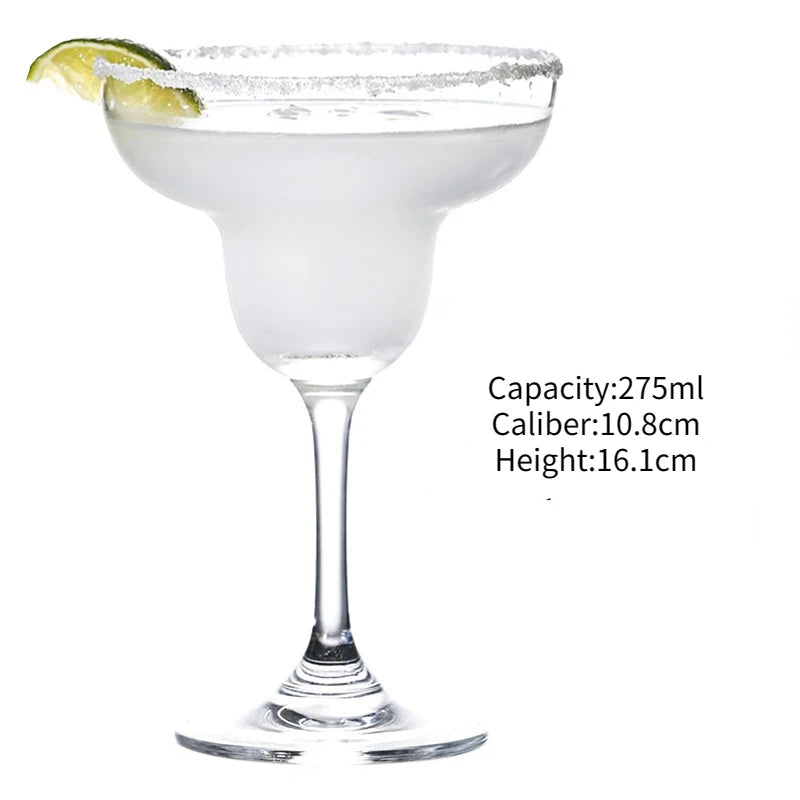 Verre cocktail design incliné original pour fêtes bars