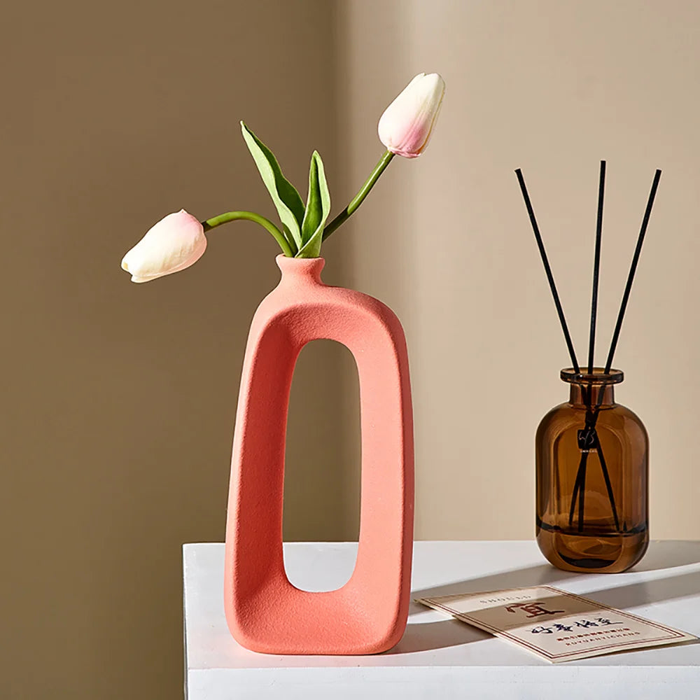 vase moderne en céramique pour décoration intérieure et extérieure - vue 7 sur 13
