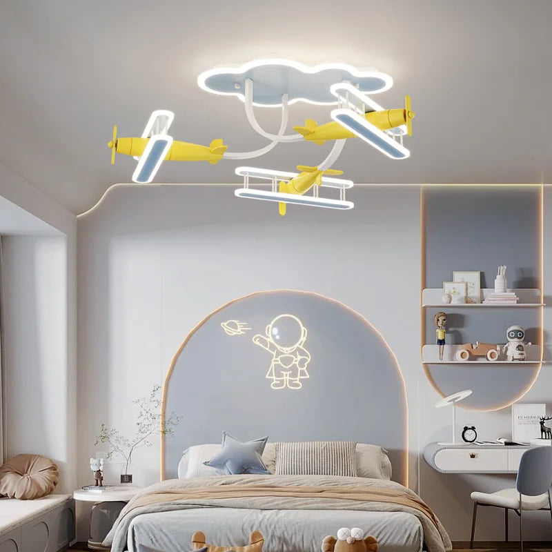 plafonnier avion en bois pour chambre d'enfant moderne et chaleureux - vue 6 sur 8