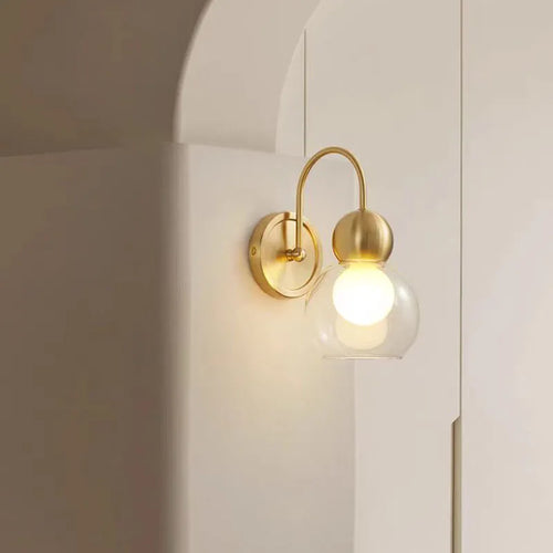 applique murale moderne en verre et cuivre pour escaliers allée