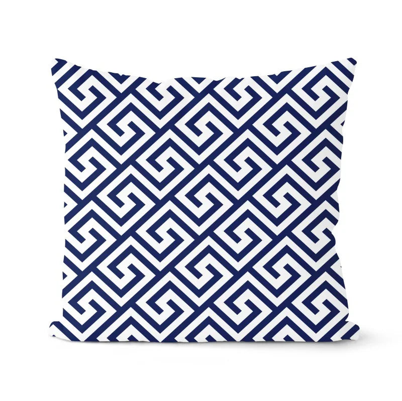 coussin géométrique bleu marine pour canapé ou décoration