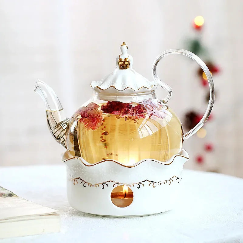 Service à thé vintage en porcelaine avec chauffe théière