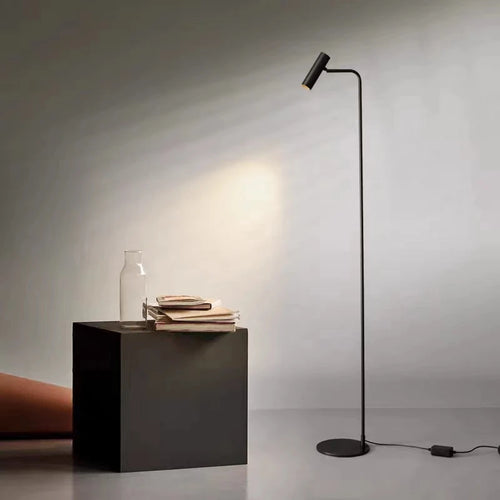 lampadaire minimaliste en cuivre avec lumière rotative moderne
