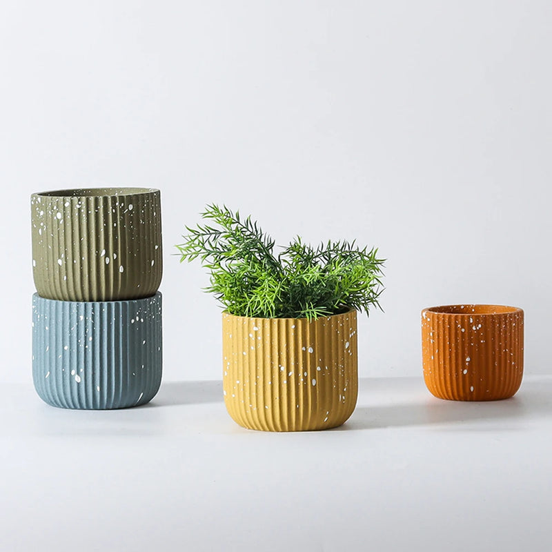 moule en silicone pour pot de fleurs design vertical en béton