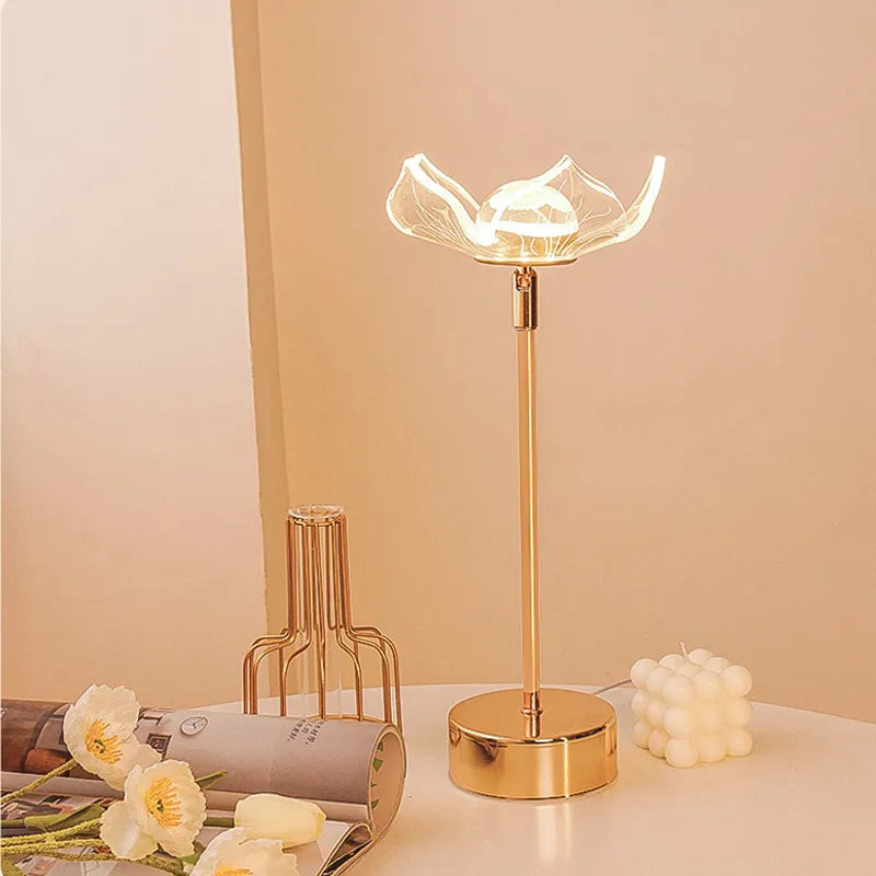 Lampe de table rétro or acrylique papillon LED lampe de bureau hôtel villa art décor LED lampe de table salon chevet LED veilleuses - vue 5 sur 14