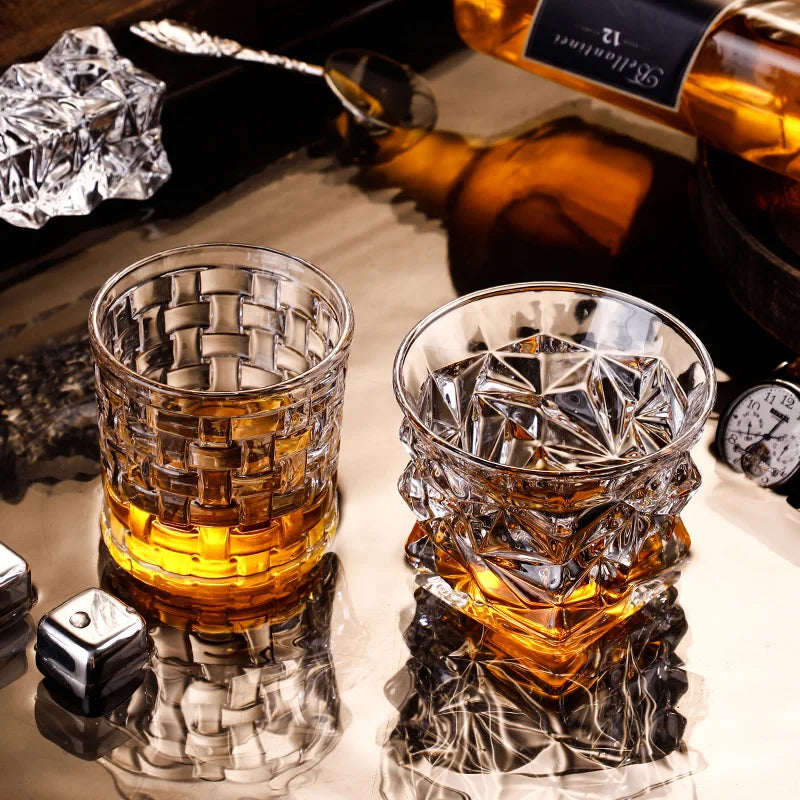 Verres whisky old fashioned gravés style vintage élégant