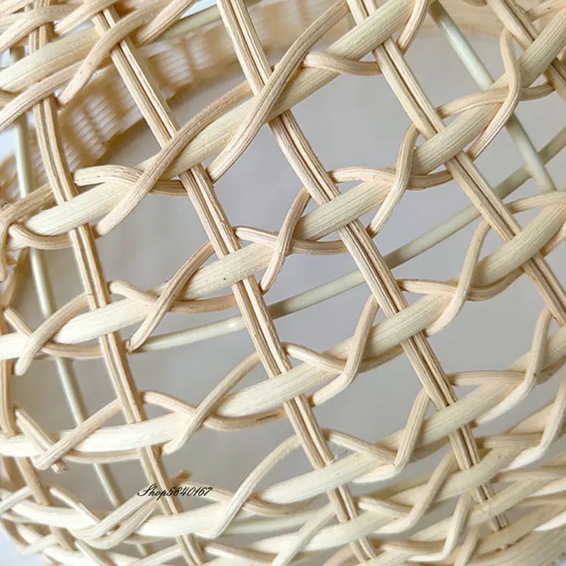 Lustre moderne en rotin fait à la main - vue 5 sur 8