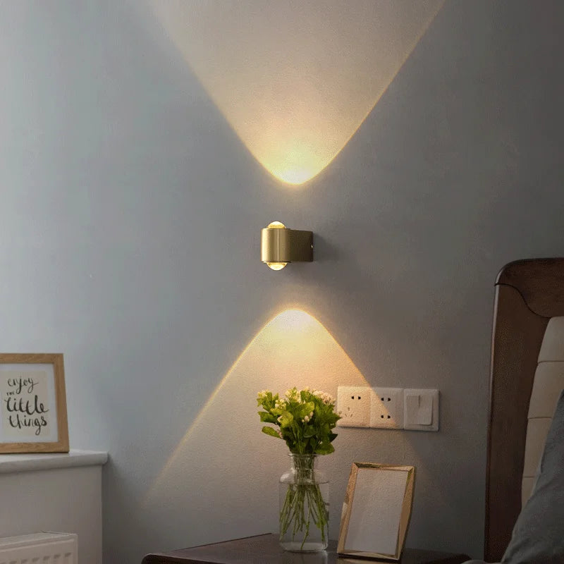 applique de projection lumières chaudes design atmosphère - vue 5 sur 9