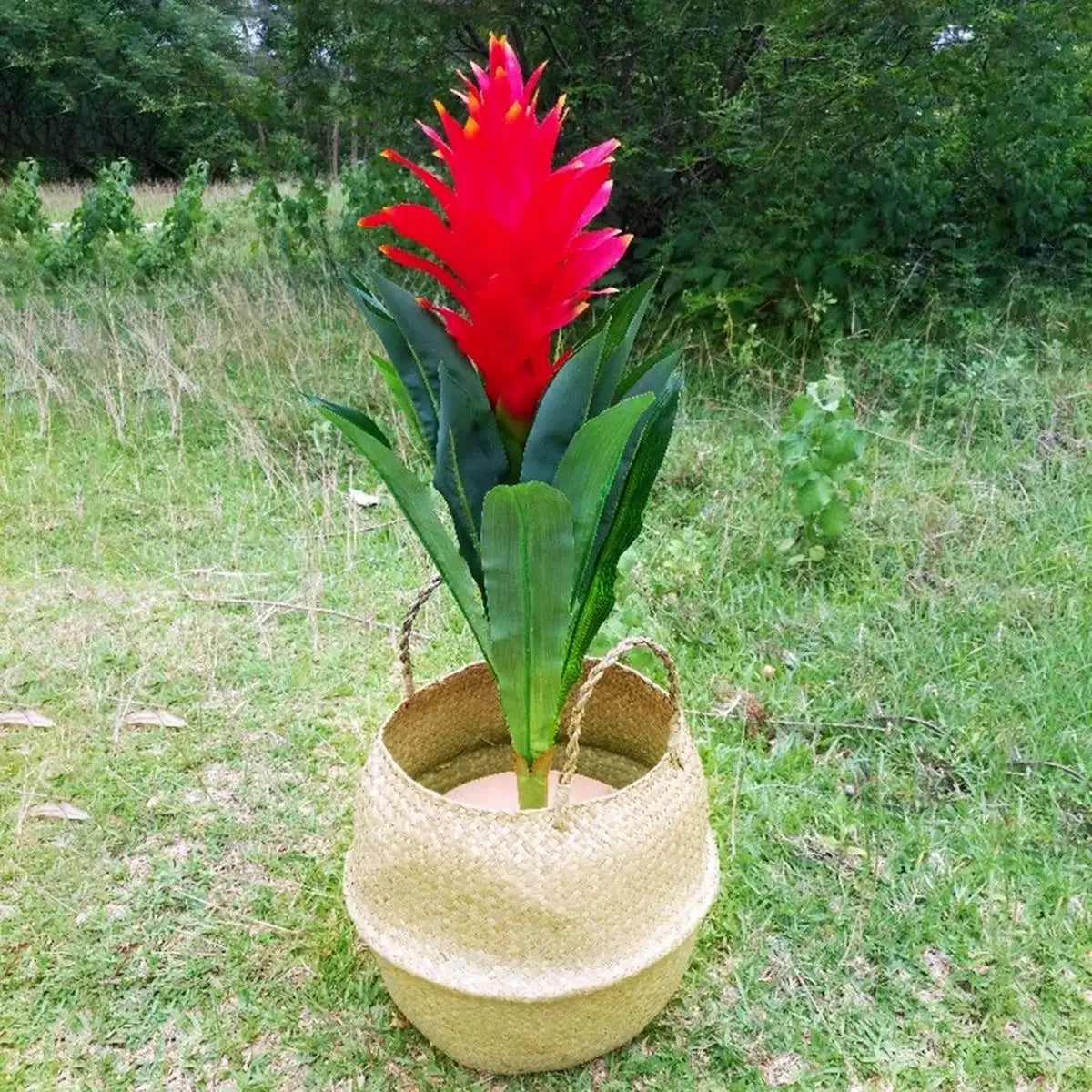 panier suspendu en osier pour rangement et décoration - vue 5 sur 16