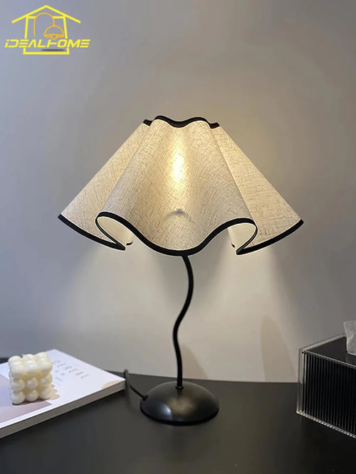 lampadaire moderne en tissu à motif floral nordique