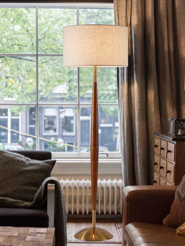 lampadaire moderne en bois de noyer et tissu décoratif - vue 4 sur 17