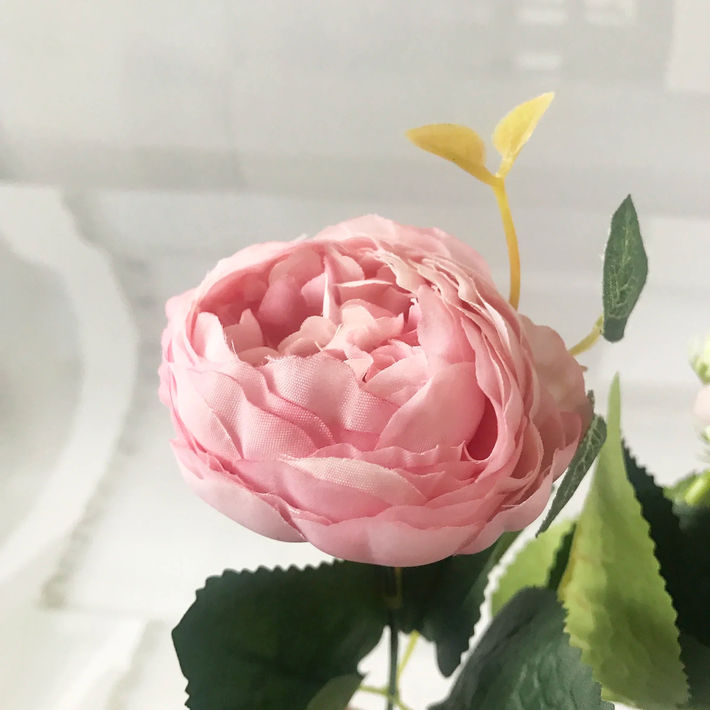 bouquet de pivoines artificielles pour décoration de mariage intérieur - vue 6 sur 17