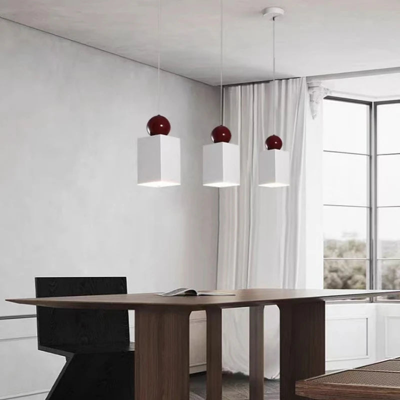 lustre led moderne avec cordon métallique ajustable
