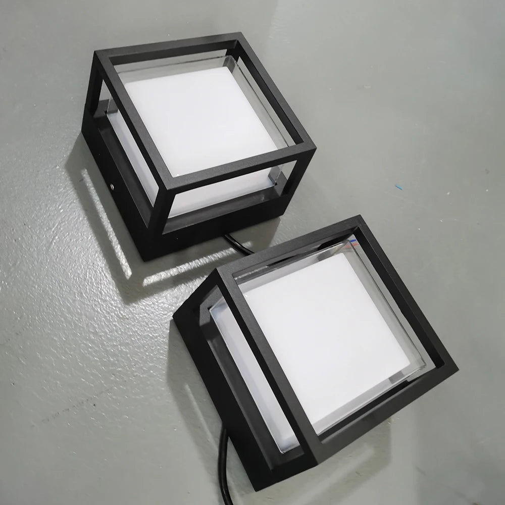 plafonnier moderne étanche pour décoration intérieure élégante - vue 2 sur 8