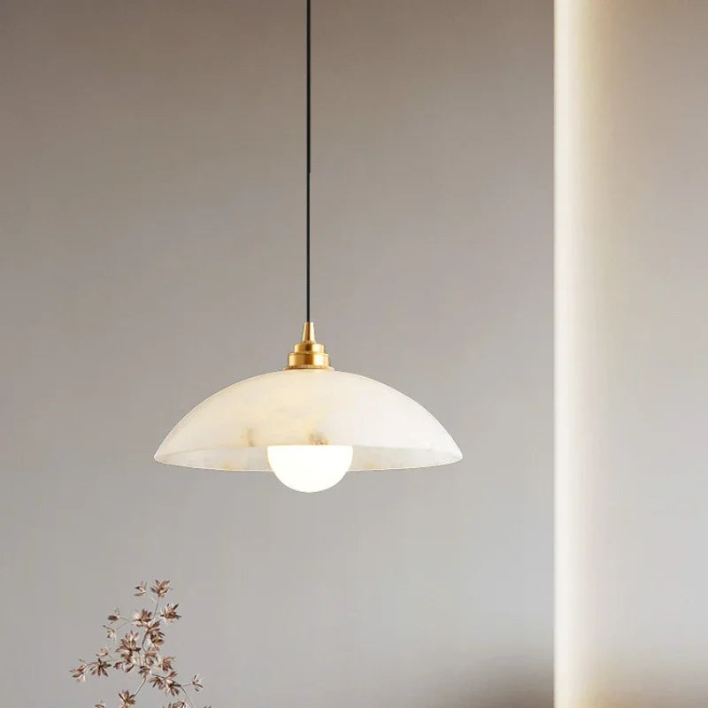 lustre en marbre naturel design nordique pour décoration intérieure - vue 4 sur 7