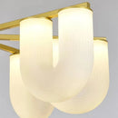 lustre moderne en acrylique et métal doré pour intérieur élégant