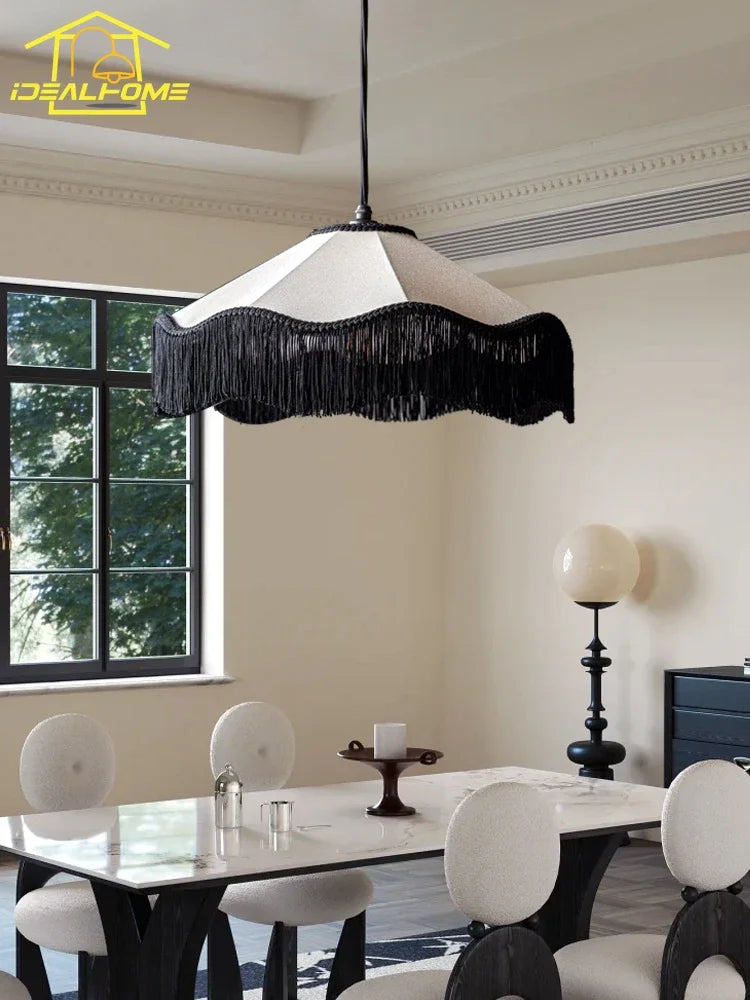 suspension décorative en tissu rétro design français avec pampilles - vue 4 sur 8