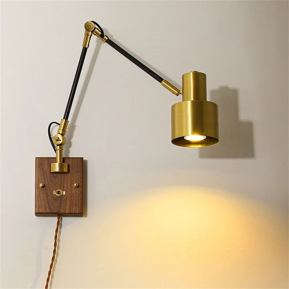 applique murale vintage en cuivre et bois réglable pour intérieur