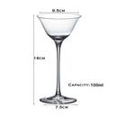 Verre cocktail style margarita ou champagne élégant
