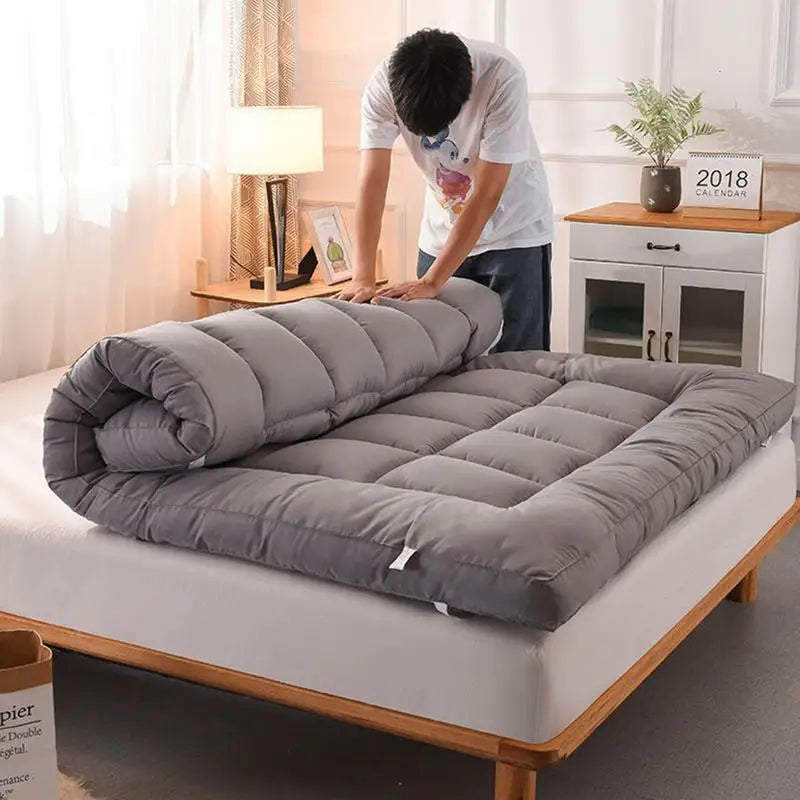 matelas doux avec coussin respirant et housse antidérapante