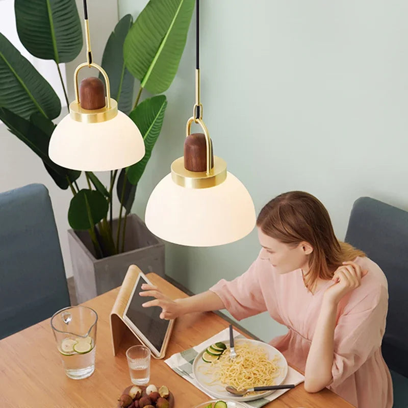 suspension en bois et verre pour décoration moderne - vue 6 sur 10