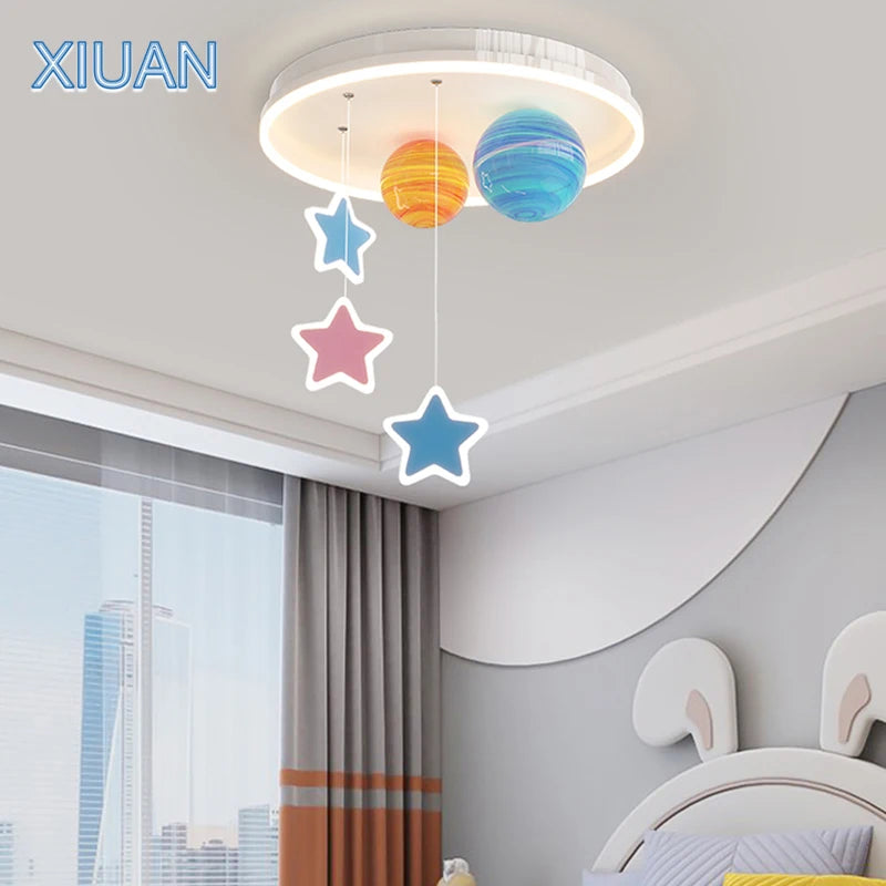 lustre créatif pour école maternelle en verre coloré planète univers étoile - vue 5 sur 7