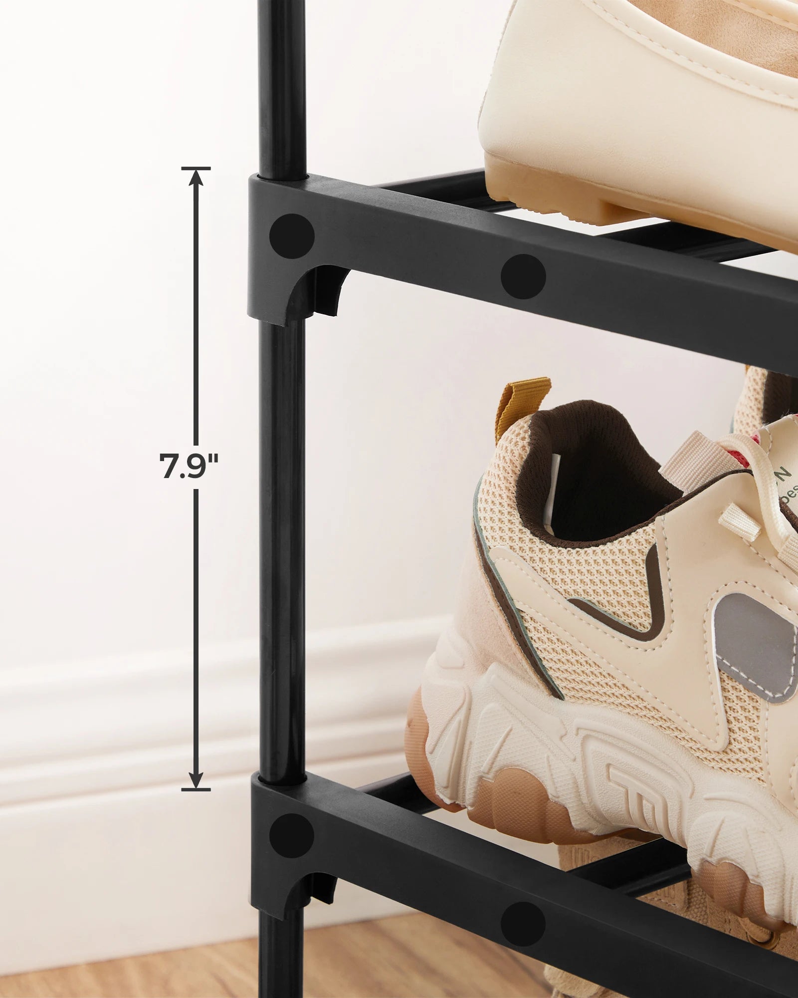 étagère à chaussures haute en métal à 10 niveaux gain de place - vue 6 sur 7