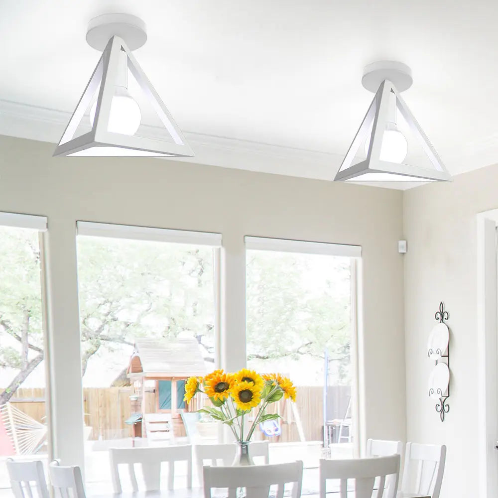 Plafonnier LED triangulaire au design nordique moderne et rétro - vue 6 sur 12